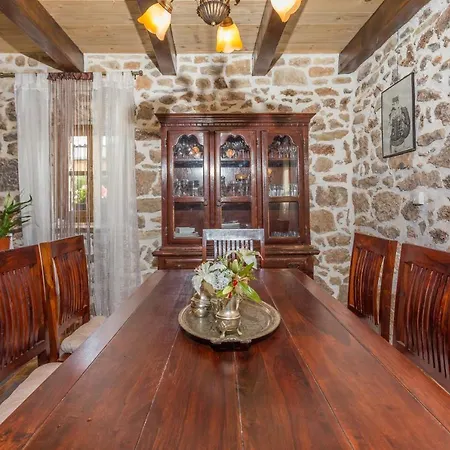 Kuca Za Odmor Joko I Jeka *