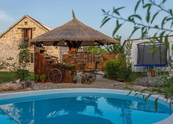 Kuca Za Odmor Joko I Jeka Ferienhaus Bogatić