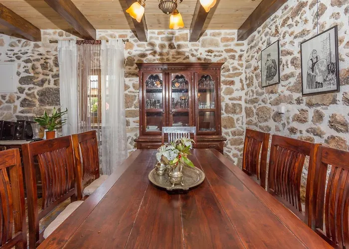 Kuca Za Odmor Joko I Jeka *